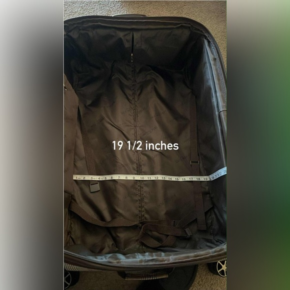 London Fog Checkered Travel Bag Set - Picture 4 of 17